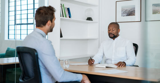 Numerical vs. narrative: Performance review considerations for employers